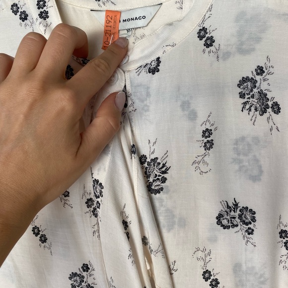 CLUB MONACO BLOUSE - Picture 3 of 4